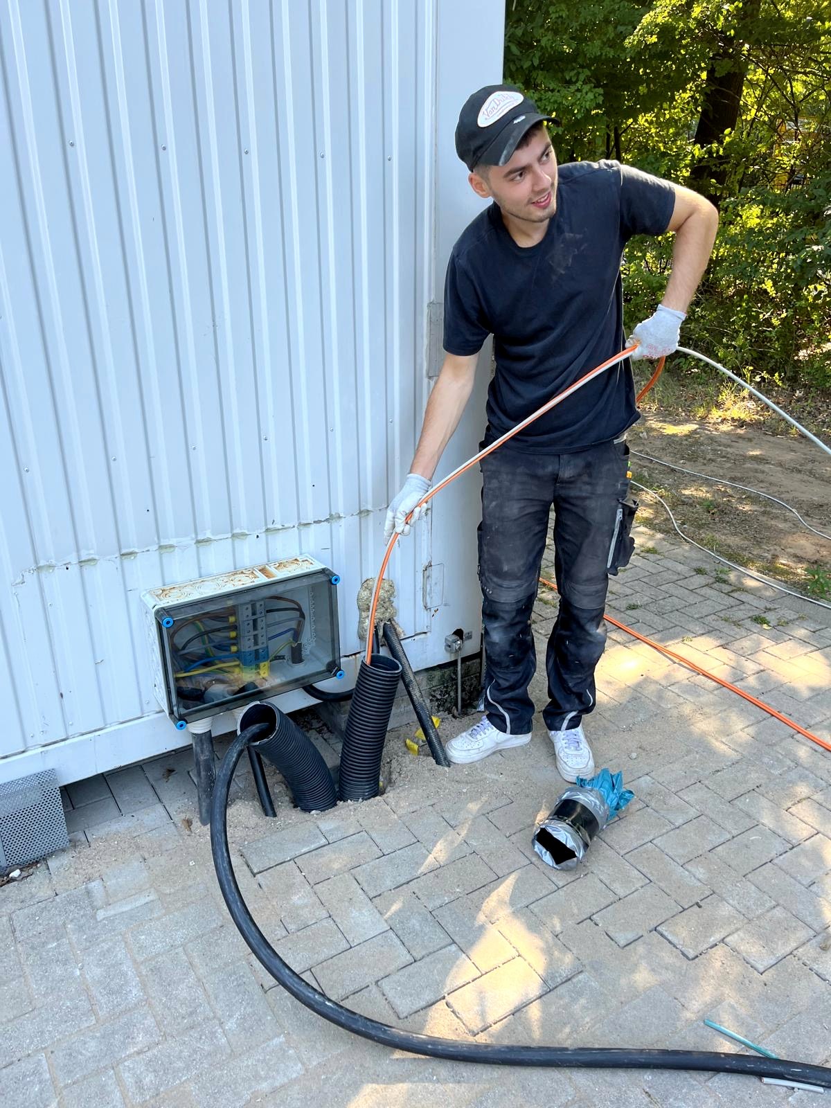 Elektroinstallation – Arbeiten am Schaltschrank