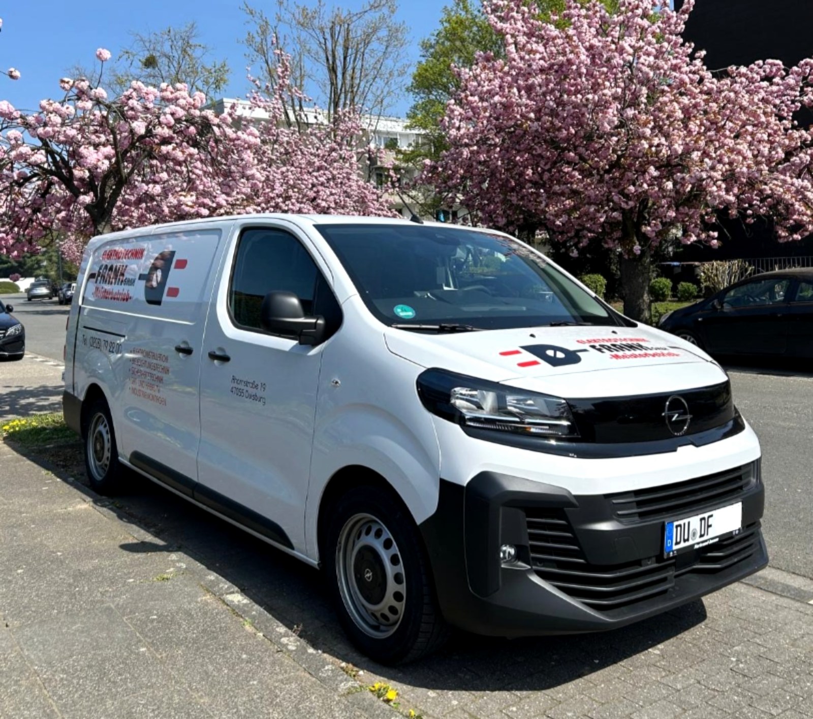 Firmenfahrzeug – Elektrotechnik Frank GmbH